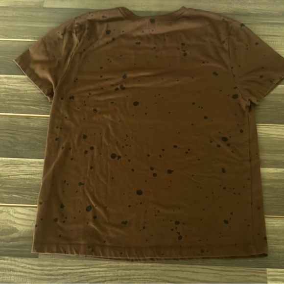 Hershey’s Graphic Tee - Picture 3 of 4